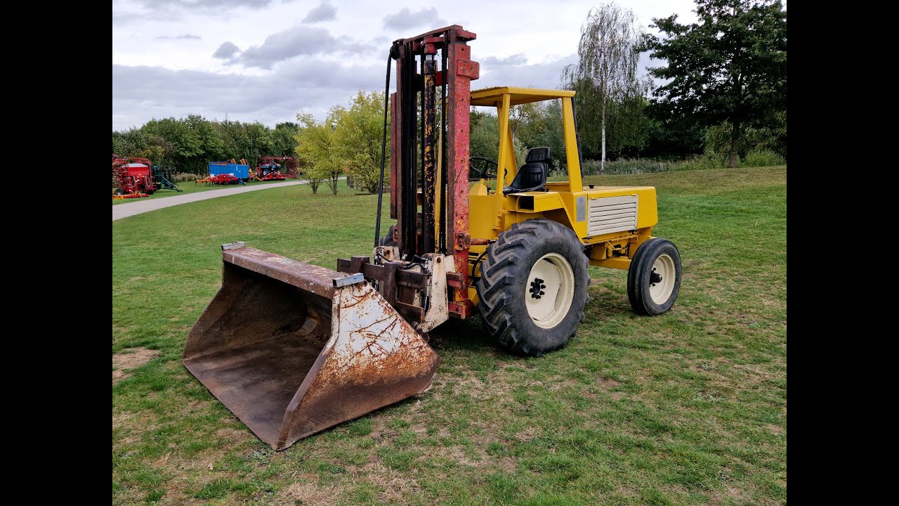Manitou M25 Rough Terrain Forklift 22209 2