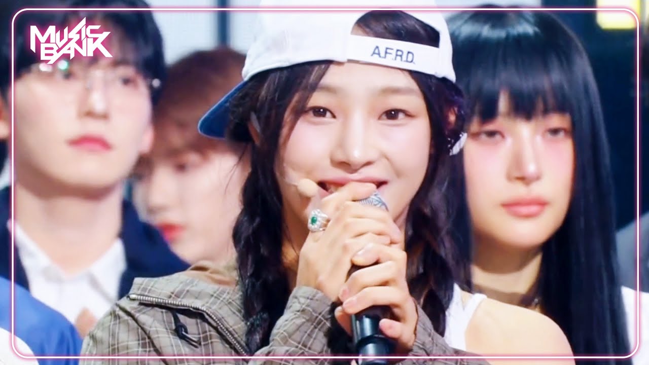 (Interview) Winner's Ceremony - NewJeans🏆 [Music Bank] | KBS WORLD TV 240531