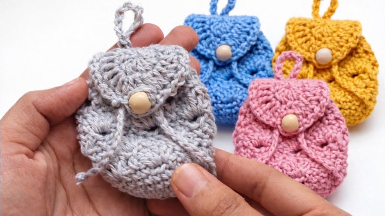 Crochet mini coin bag | Cute little coin bag 
