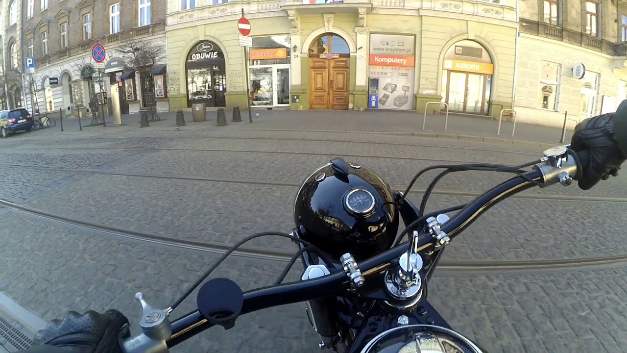 Zabytkowy motocykl w zabytkowym mieście: BMW R12 - 1937 Kraków GoPro
