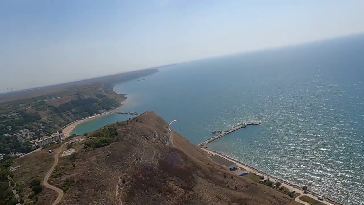 Полет от Топола до Каварна над крепост ''Бизоне