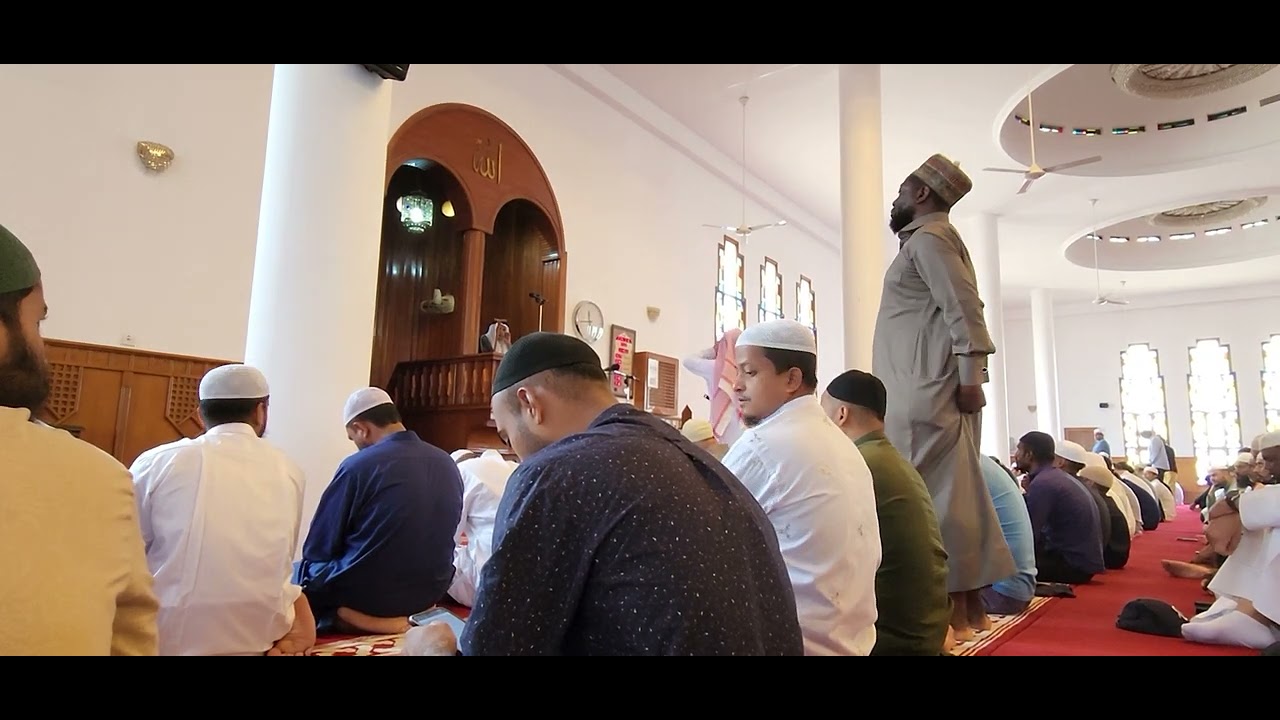 Friday Zuhr Azaan - Al Shouyoukh Mosque مسجد الشيوخ Doha, Qatar