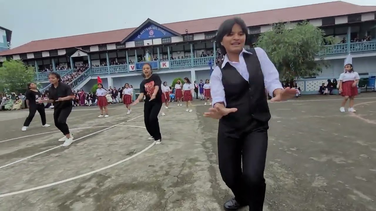 DANCE BY HOUSE GIRLS - 5th September, 2022