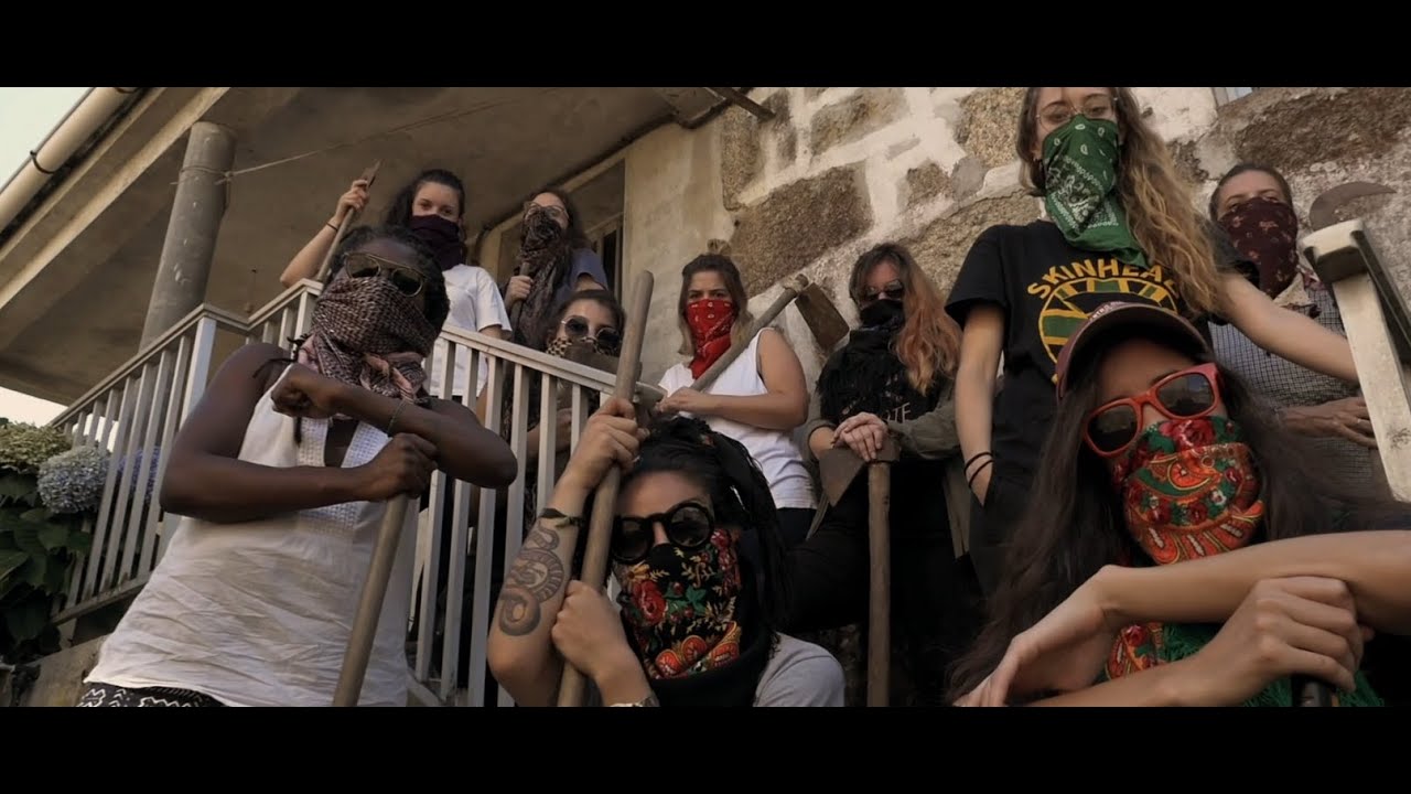 FLOW DO TOXO - Cos pés na terra feat. TESA (Video Oficial)
