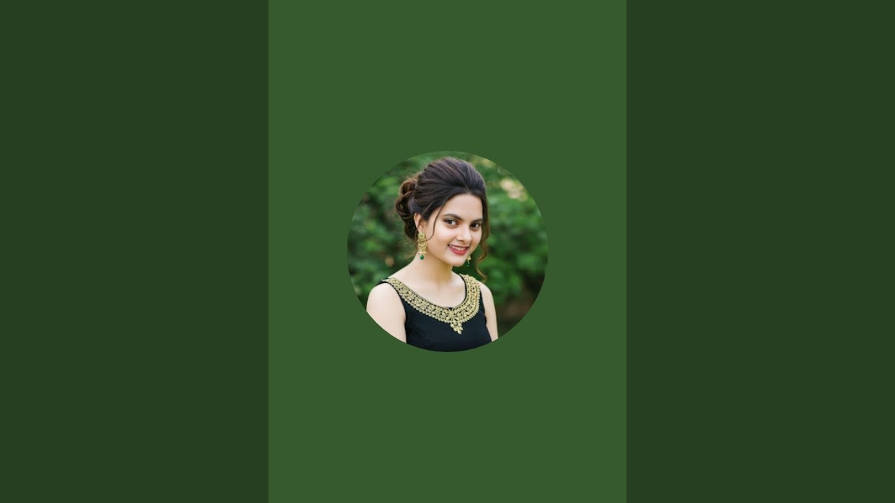 Radhika shree is live
