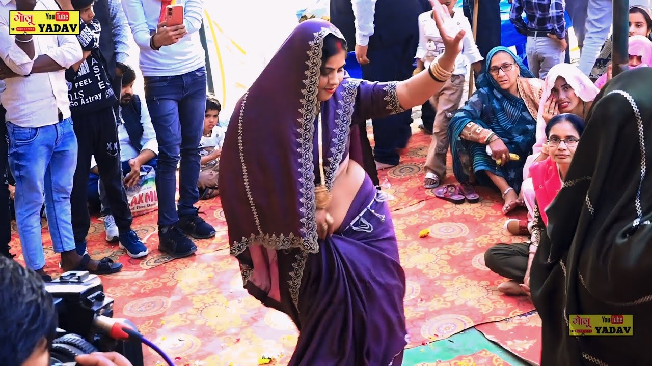 अंशू शास्त्री की बहन जी ने किया मस्त डांस√बन बन के बिगरी कन्हैया बन बन के!!Malti Shastri Etawah◆