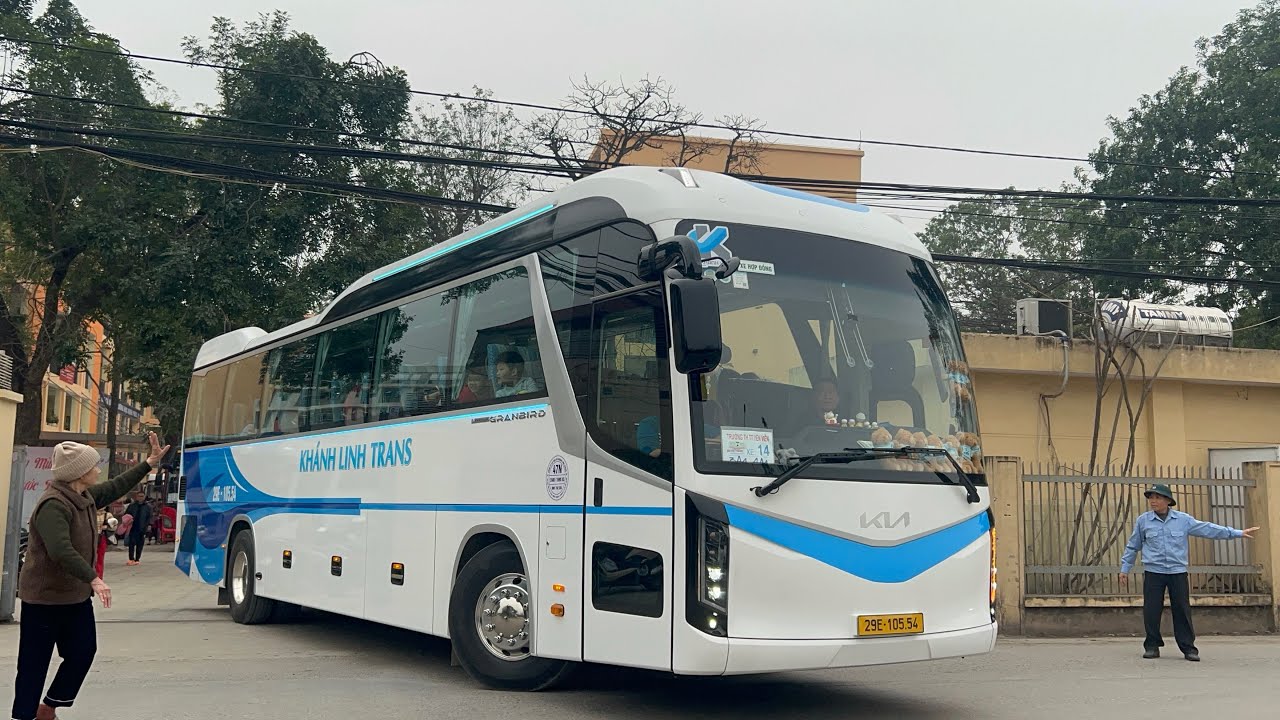 Hà Nội và mùa các cháu học sinh đi tham quan | Tổng hợp các xe tại Trường TH thị trấn Yên Viên