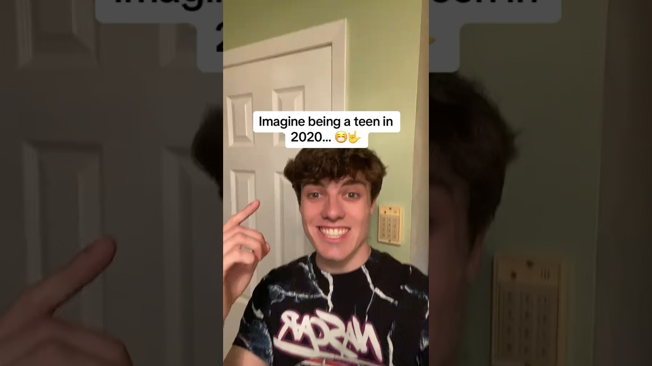 Imagine being a teen in 2020&hellip; 😷🤟