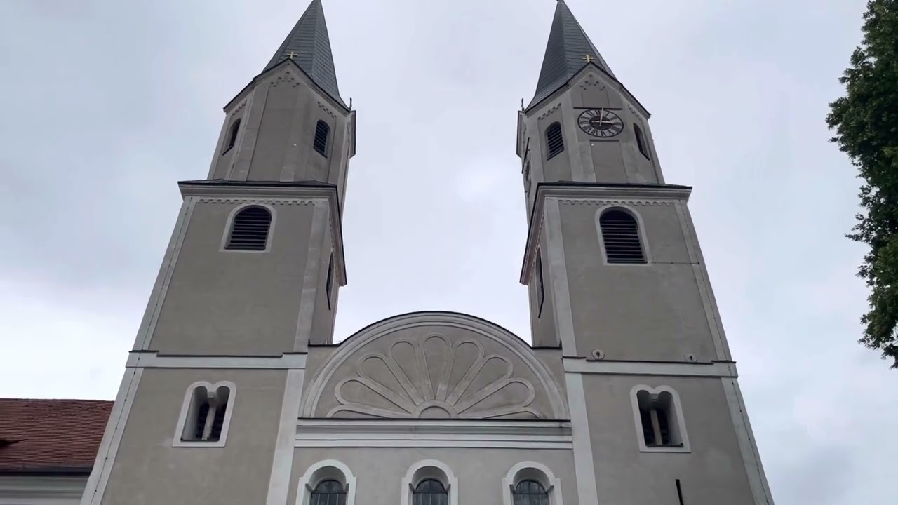 Gars am Inn (MÜ) - Kloster-  und Pfarrkirche Mariä Himmelfahrt: Vollgeläut zum Sonntageinläuten