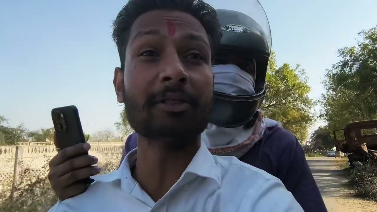  mayank bhaiya ke sath gye dhohri ghaat kanpur#myvlog #travel #scooty #byroad #village@Omjidubey6001