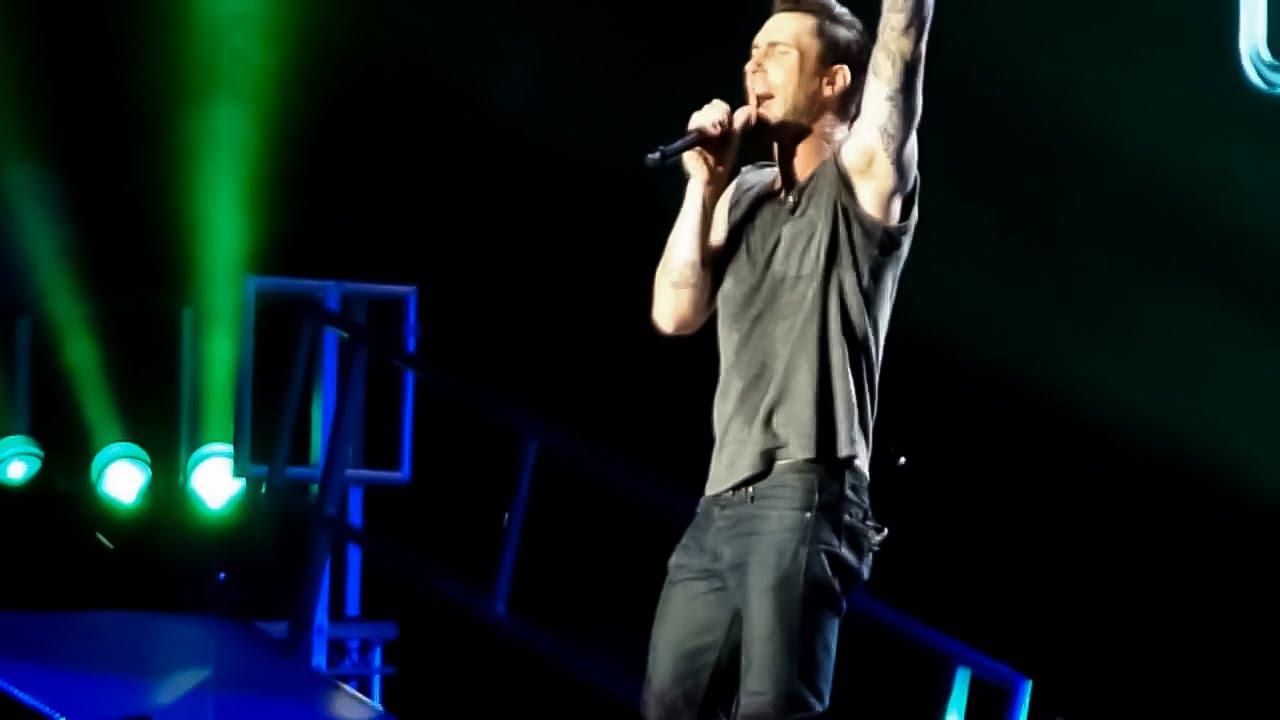 Maroon 5 - Payphone Live @ Bercy, Paris, 2014 HD
