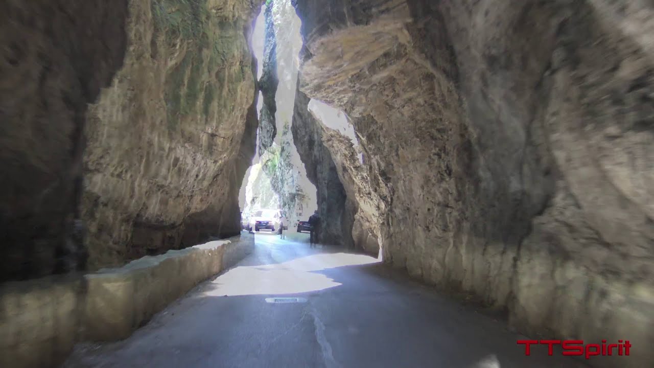 Brasa Schlucht Italien Gardasee Tremosine - Pieve Luftaufnahmen in 4K