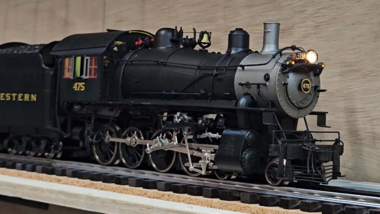 3rd Rail Norfolk and Western 475, with Blunami