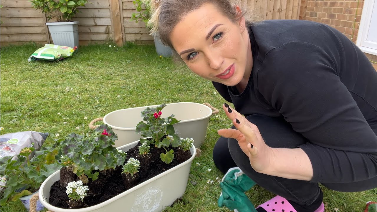 SADZENIE KWIATKÓW 🌷🌻🌷