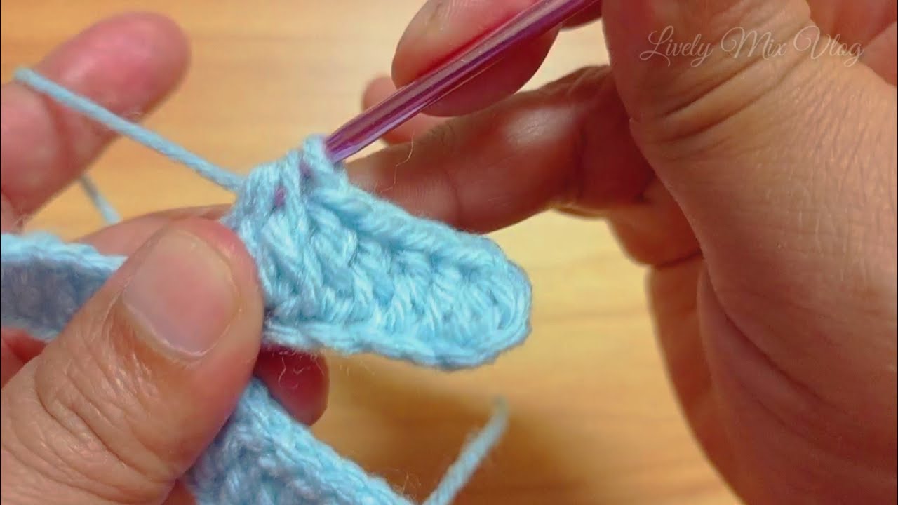 Easy crochet, how to make a letter K keychain. Full tutorial for beginners.@livelymixvlog268
