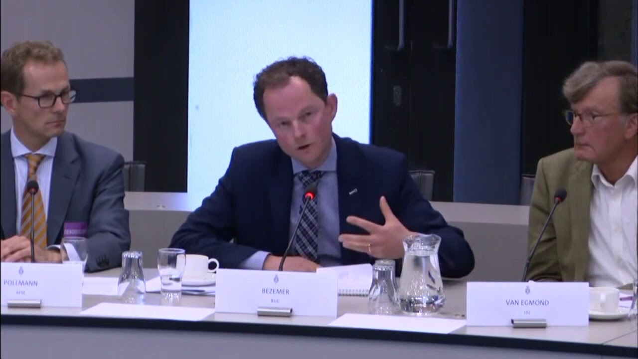 prof. Dirk Bezemer heeft wijze les voor Daniel Koerhuis en Stientje van Veldhoven inzake hypotheken