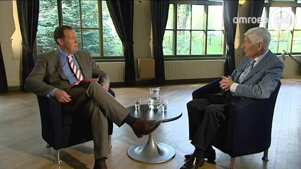 In Gelderland 20 november 2013 met Dries van Agt