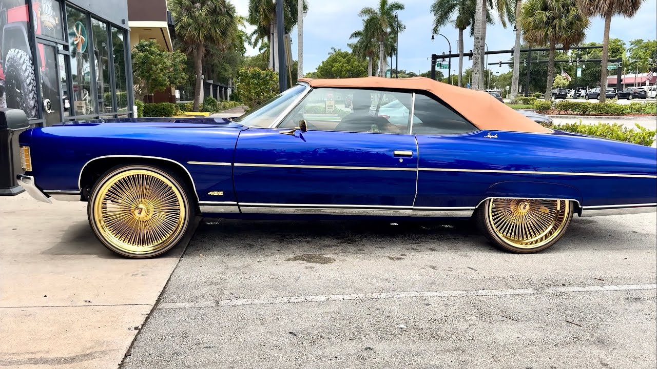 1971 Chevrolet Convertible on Gold 24