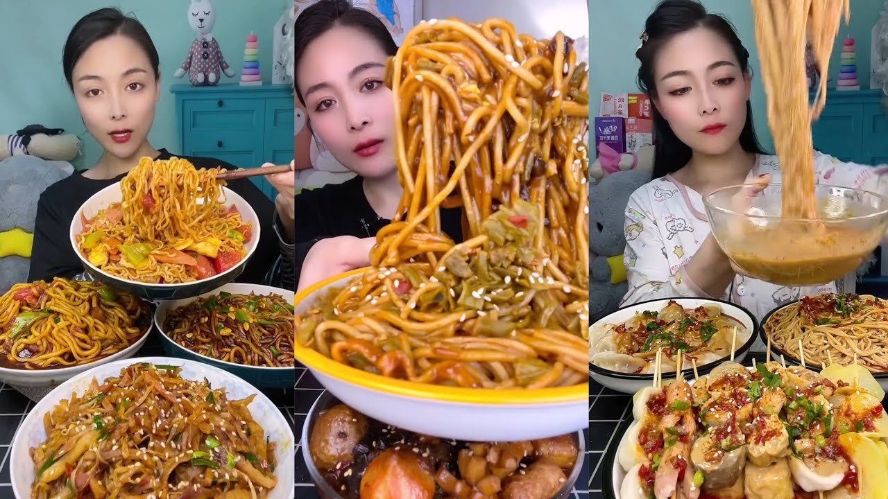 Mukbang : Eating Spicy Noodles 🍜🍜 fire Noodles 🍜 with Hotdogs #mukbang #noodles #dinner #foodie 