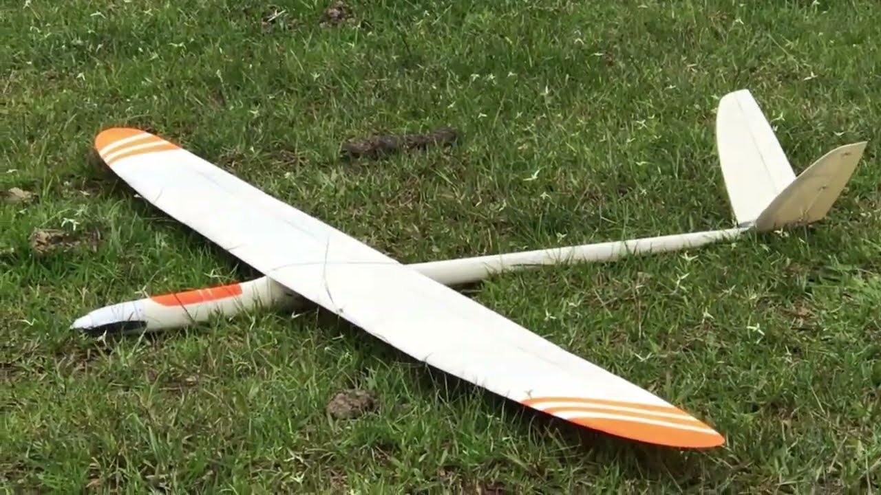 RC 3D Printed Sailplane. PlanePrint Rise.