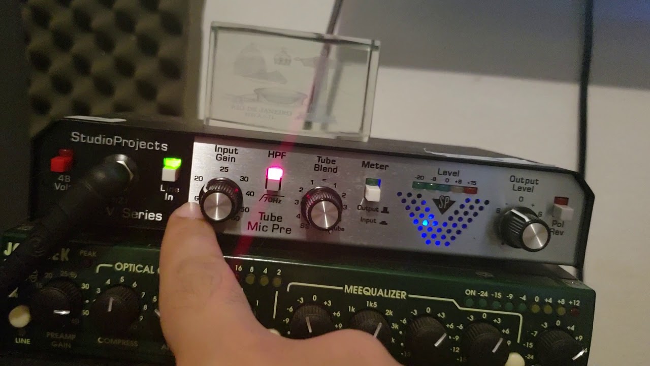 Uma distorção harmônica do vtb1 para a sua mixagem.