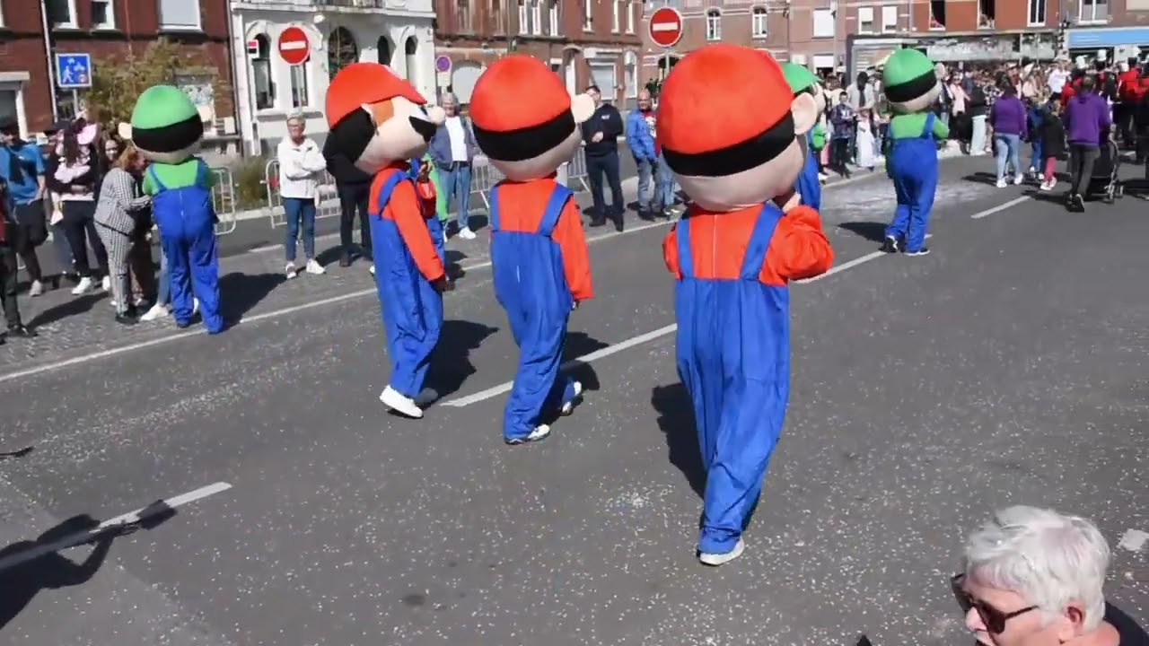 CORTEGE CARNAVAL COMINES 2025