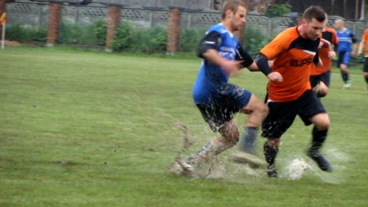 KP Zarzecze - San Kłyżów 1:1 Derby na wodzie