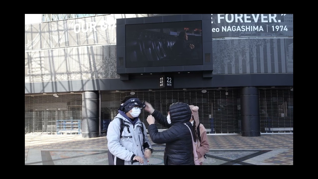 1月31日淺草清晨，東京午後：從一個人的寂靜到一家人的喧騰。