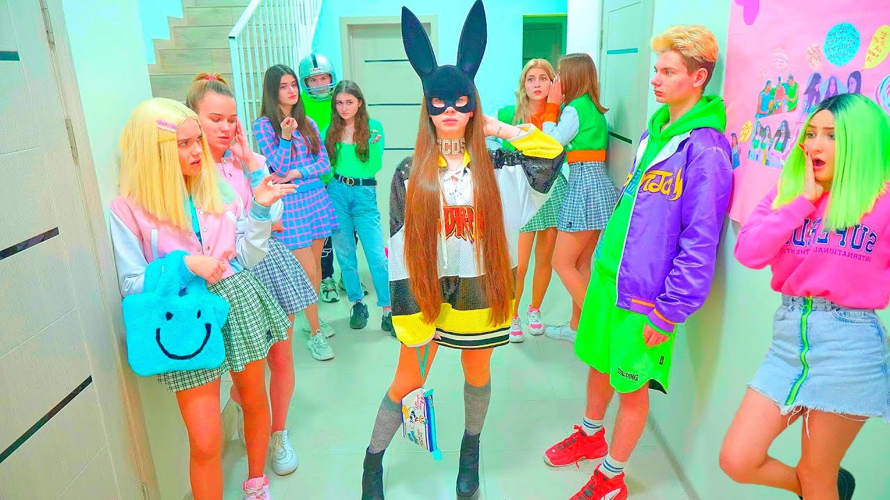НОЋЕЊЕ У ДИАНИНОМ ДОМУ! Је постала BLACK BUNNY🐰! Диана жели да је не препознају у школи🖤