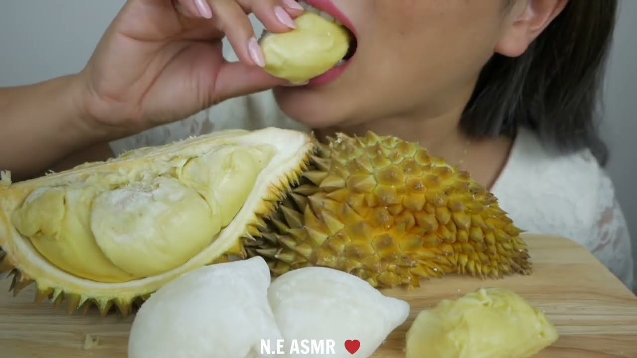 BITES ONLY: N.E ASMR- ASMR DURIAN KINgG OF FRUITS & FRESH DURIAN MOCHI
