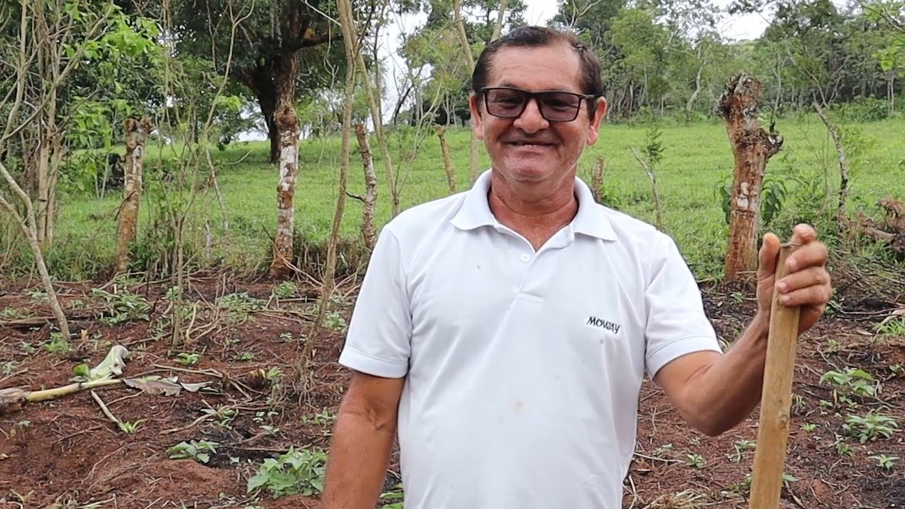 PLANTANDO MILHO + OLHA ESSA POESIA QUE EU FIZ