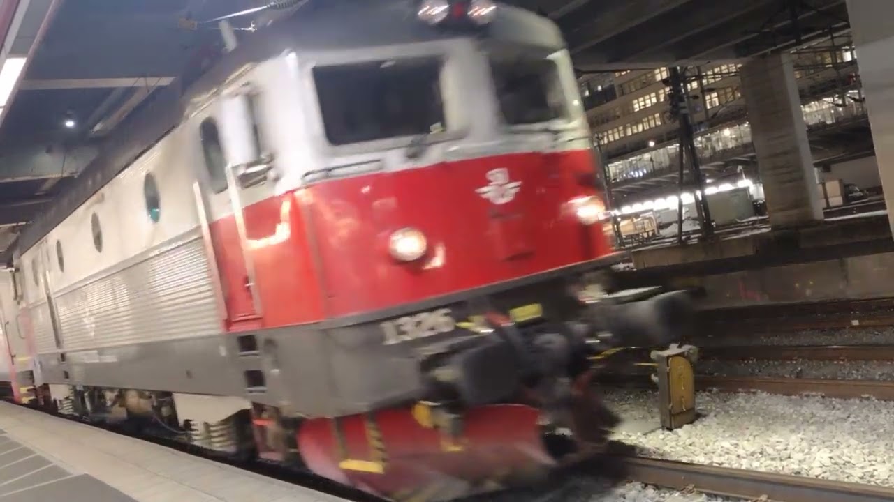 Tåg i Stockholm / Trains in Stockholm 