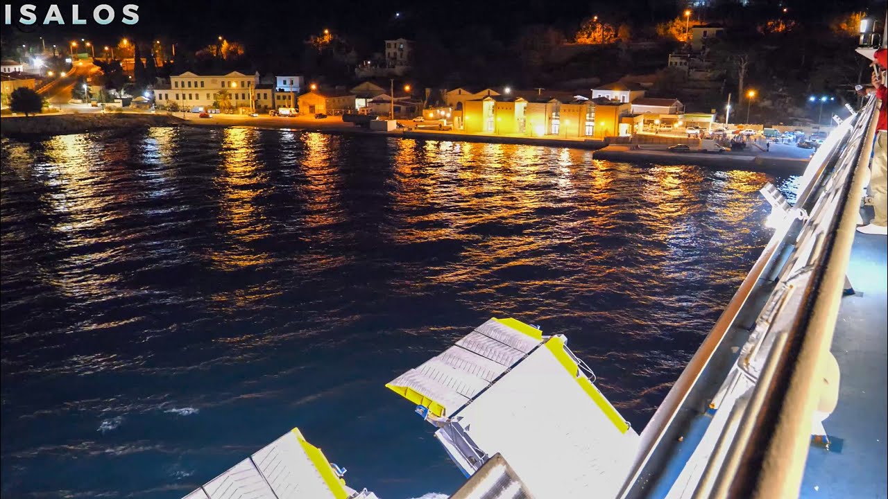 Σάμος – Blue Star 1, άφιξη και αναχώρηση από το Βαθύ! (Samos island - Arrival & Departure)