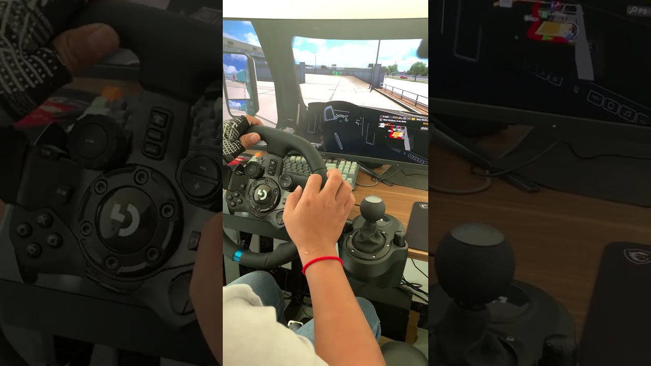 euro truck simulator 2 with Logitech G923 + Driving