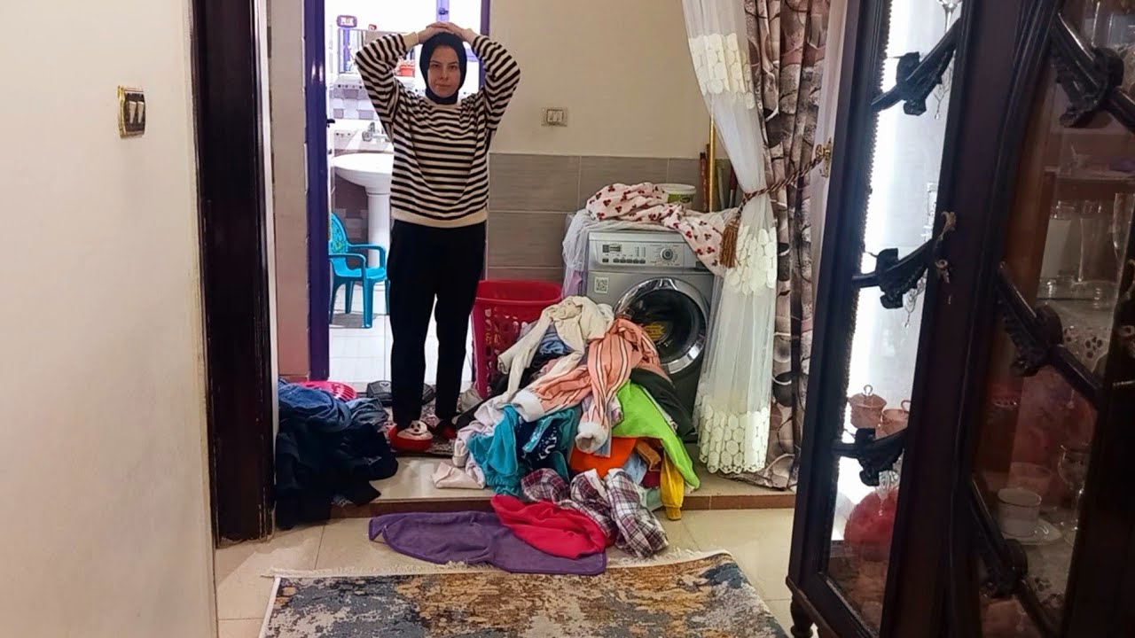 رجعت بيتي بعد غياب 🌿 لقيت البيت يضرب يقلب والغسيل مالي البيت روتين ودعت الكسل 💫