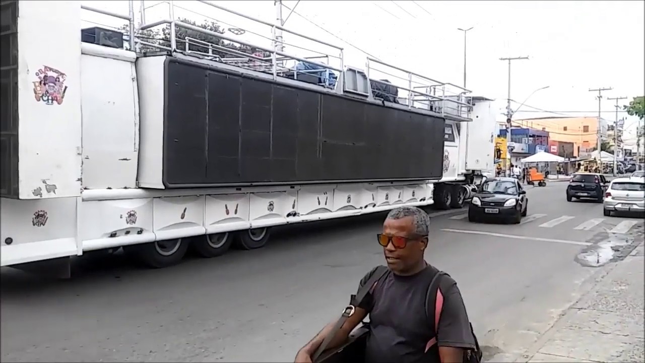 Trio Traz a Massa