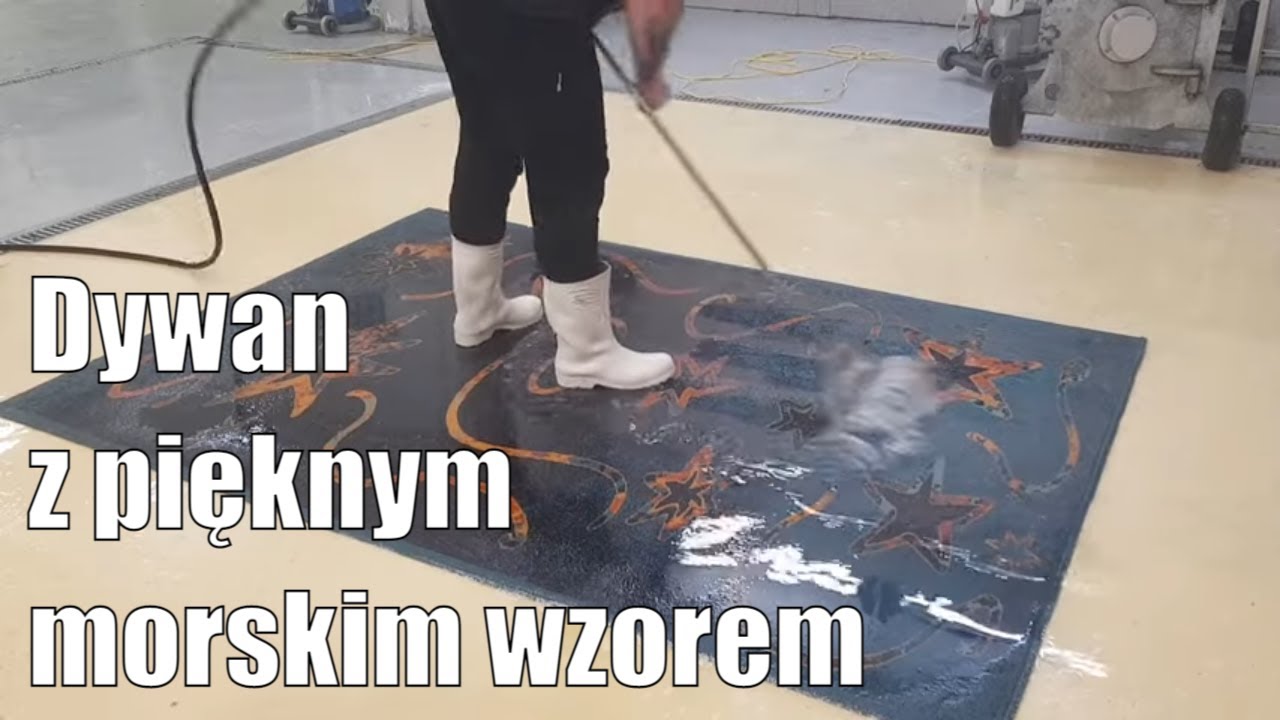 Pierzemy dywan z pięknym morskim wzorem.