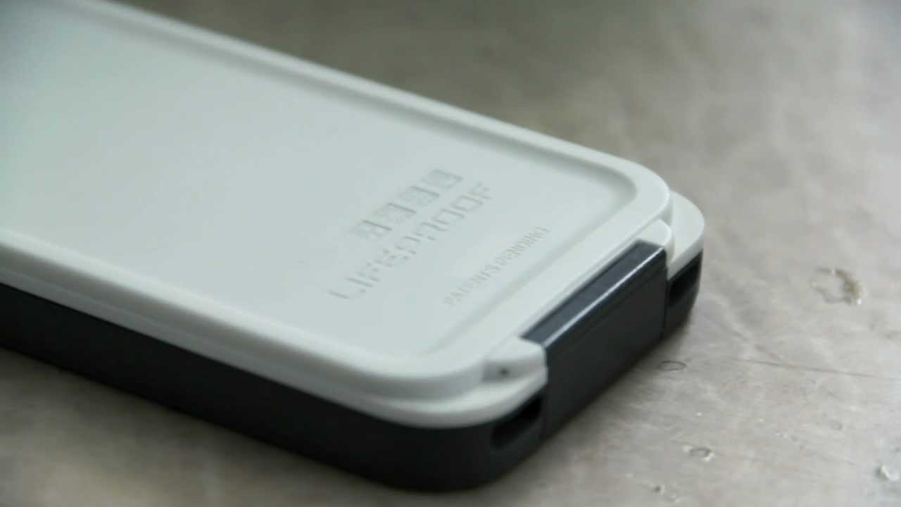 LifeProof iPhone 4 Case: Quick Look