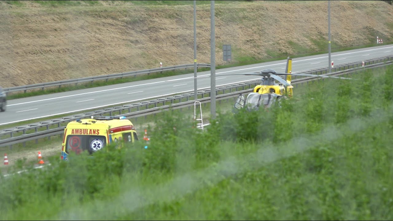 Śmierć na autostradzie i uziemienie śmigłowca LPR. Zahaczył o niego policyjny wóz