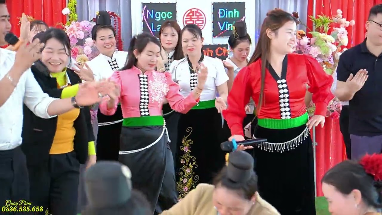 NHẠC LÀO THÁI TÂY BẮC NHẢY TƯNG BỪNG ĐÁM CƯỚI LAN VỈNH TẠI BẢN BO XANH MƯỜNG GIÔN