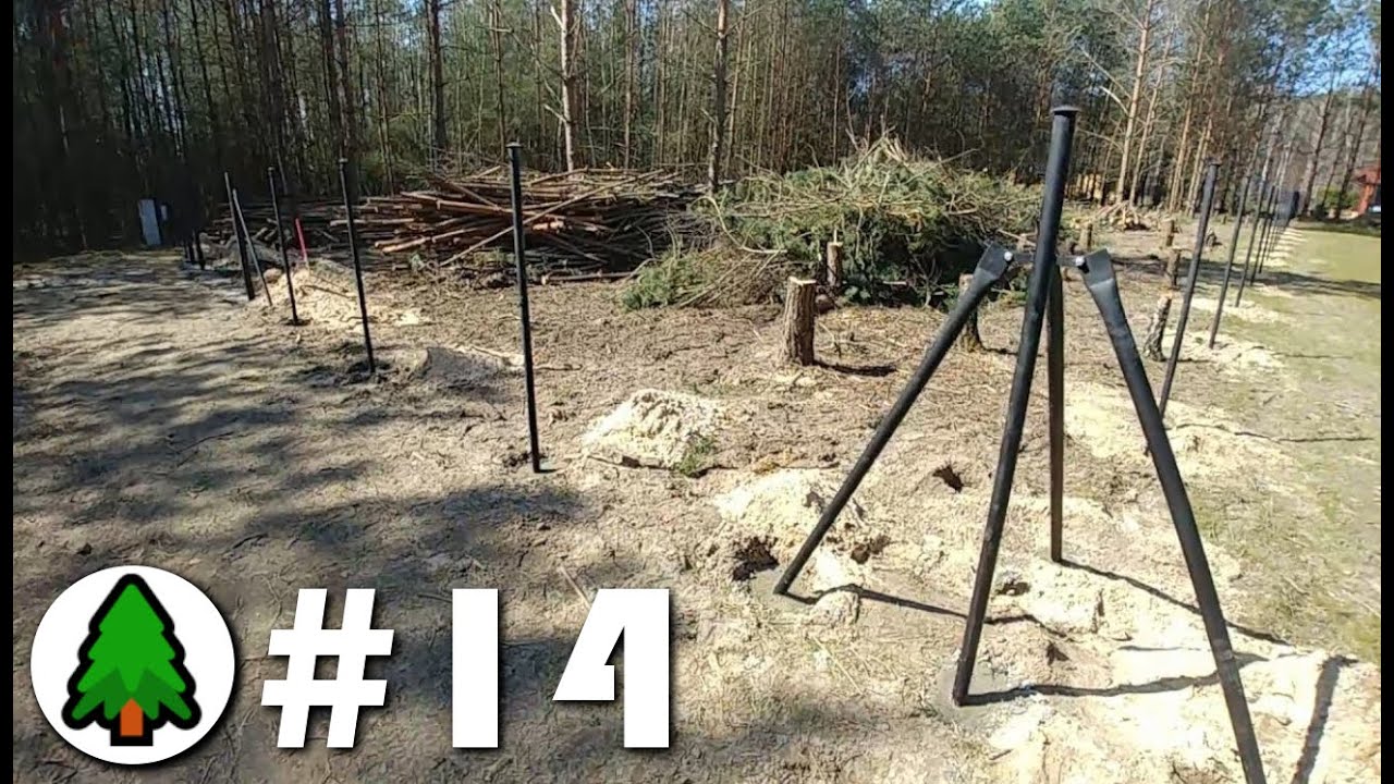 Ogrodzenie CZ.1 | Stawienie słupków | Działka w lesie 🌲 | Odcinek 14
