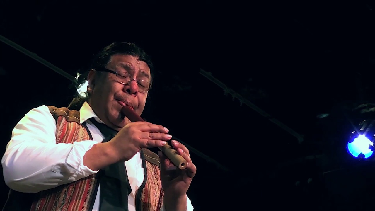 La cueca Larga de Ernesto Cavour y Mario Gutierrez