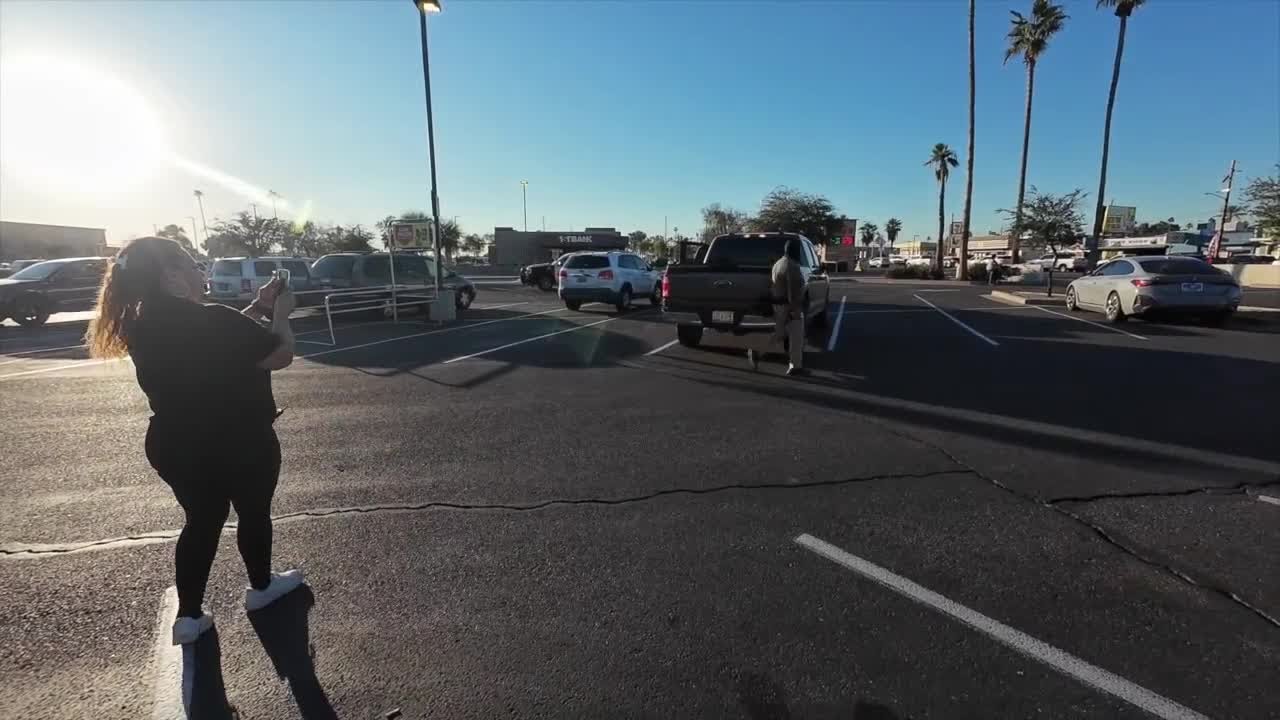 Phoenix volunteers train as 'ICE trackers' to monitor federal immigration enforcement