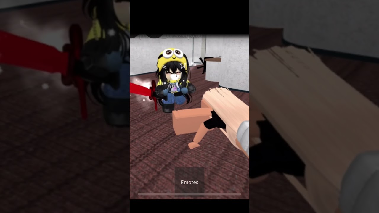 I got better at mm2 but my aim still sucks 