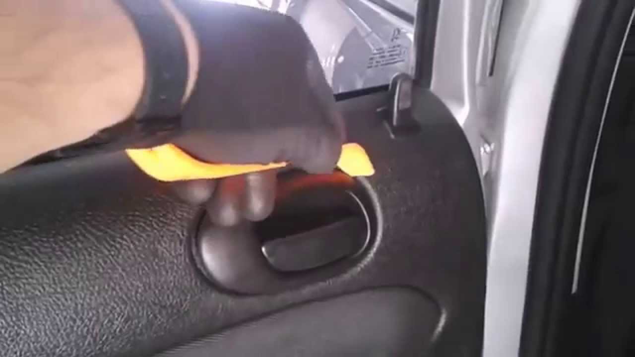 ✅ Como Trocar a TRAVA ELÉTRICA | Peugeot 206