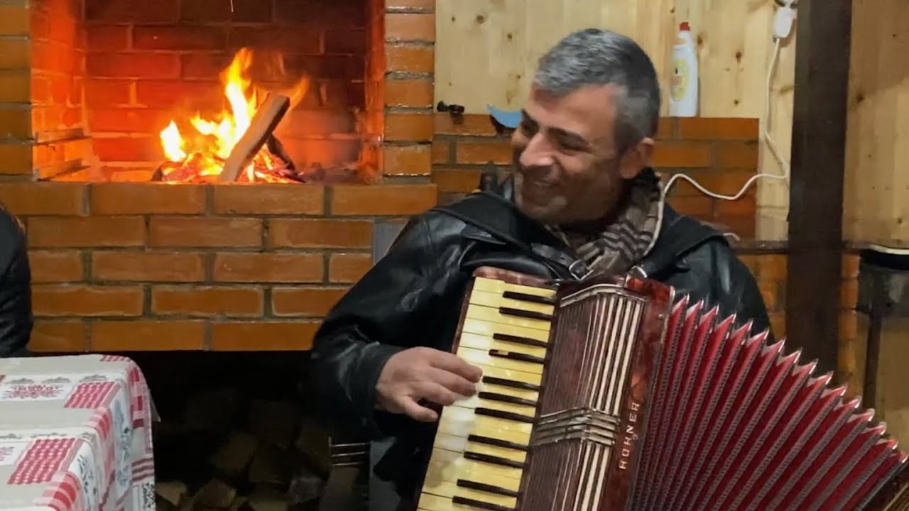 GHEORGHITA de la Mioveni - Interpretare din suflet la acordeon la Big Ady