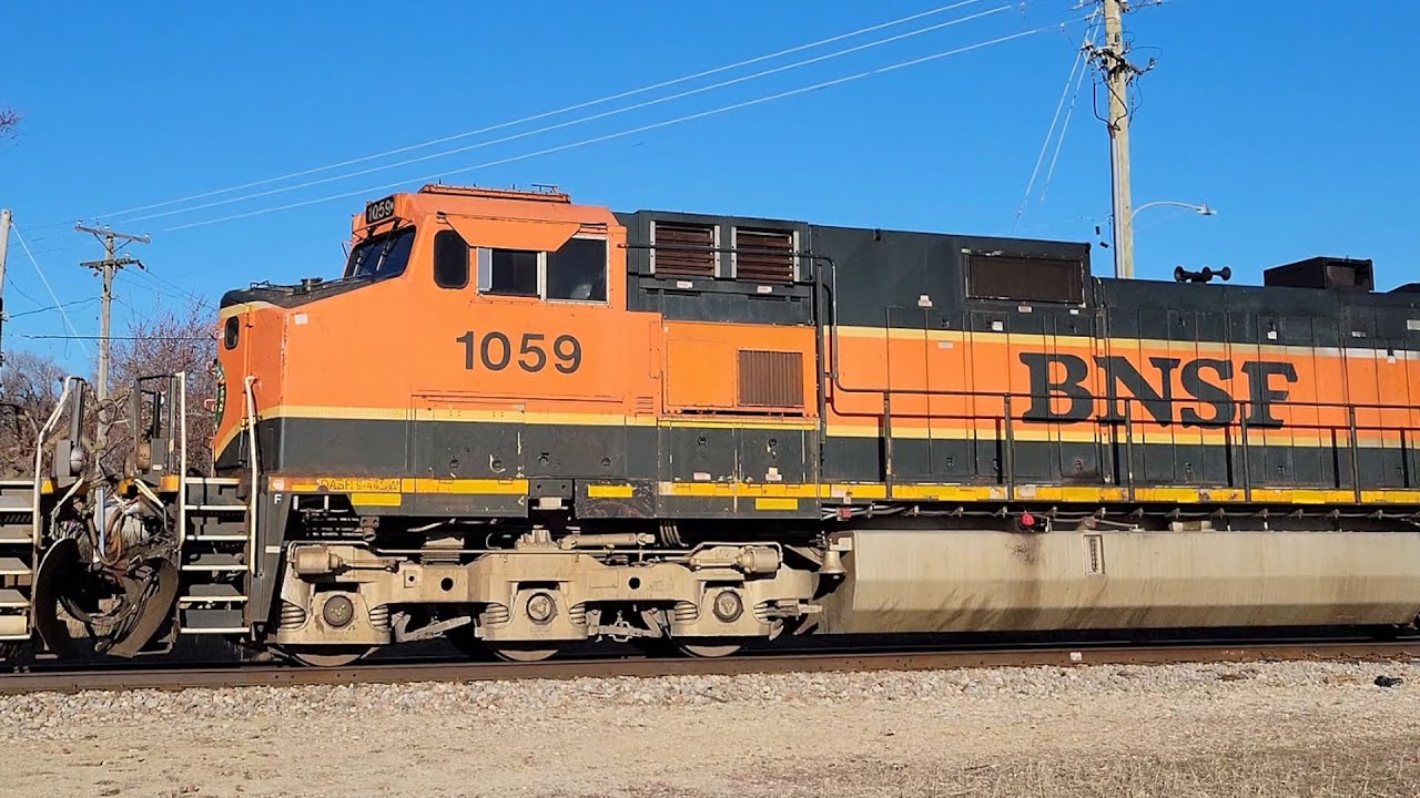 BNSF 1059 Trails on CN M337 Through Genoa, IL | 2-28-2024