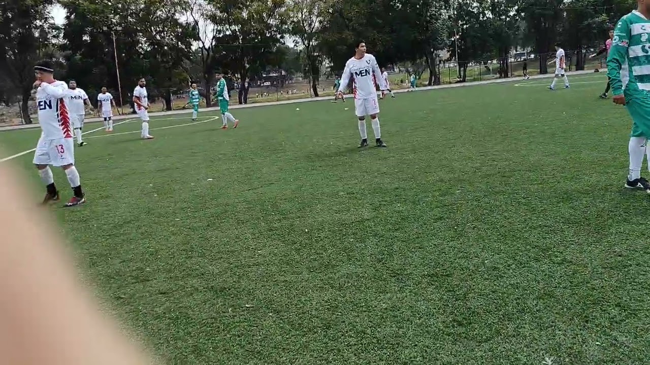 Primer tiempo del partido del domingo 