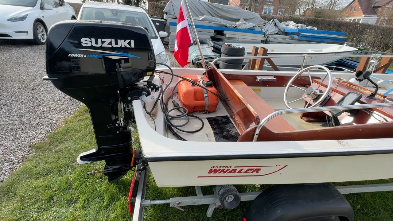 Køb Motorbåd Boston Whaler 13 fod med ophalervogn på Klaravik