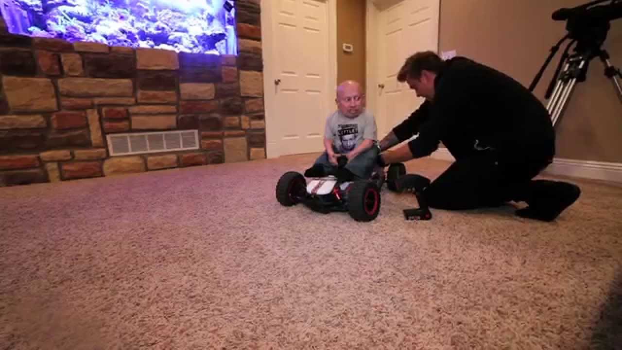 Spending Time in Ohio With Roman Atwood! | Verne Troyer